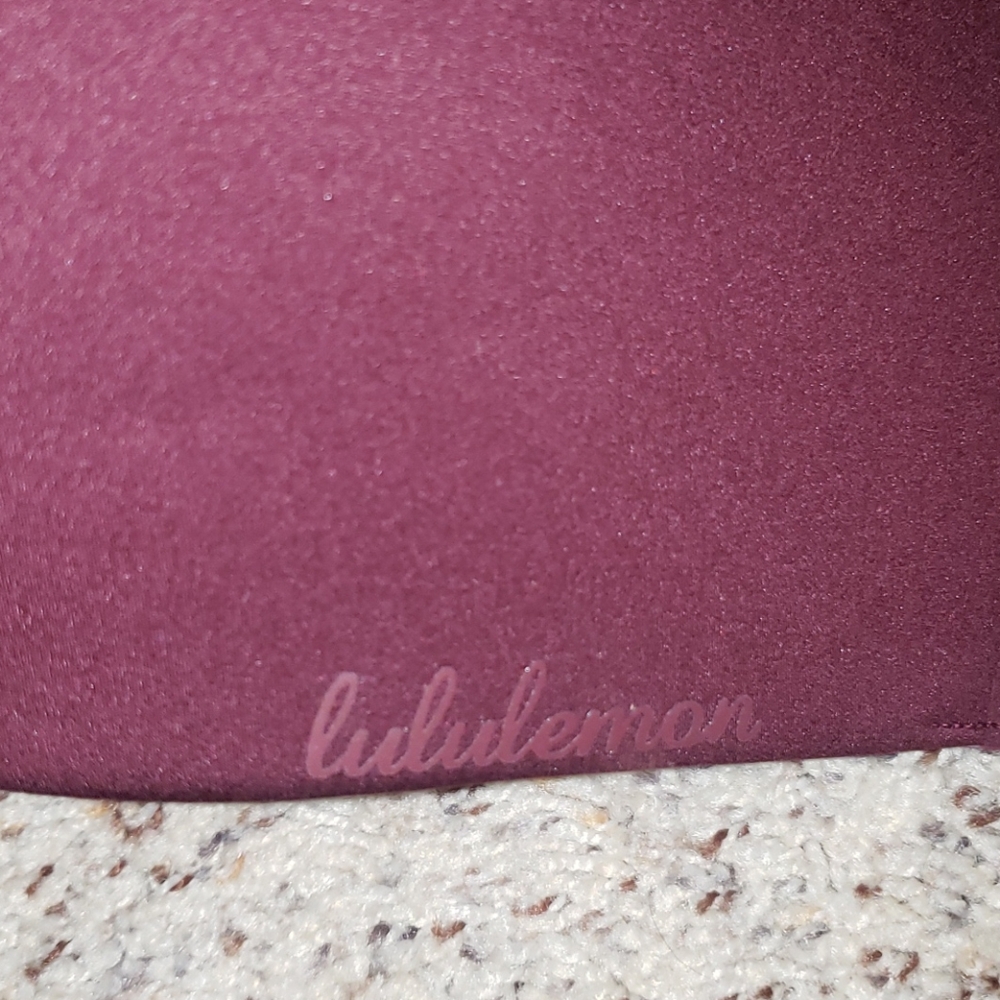 Lululemon  Hold True Bra